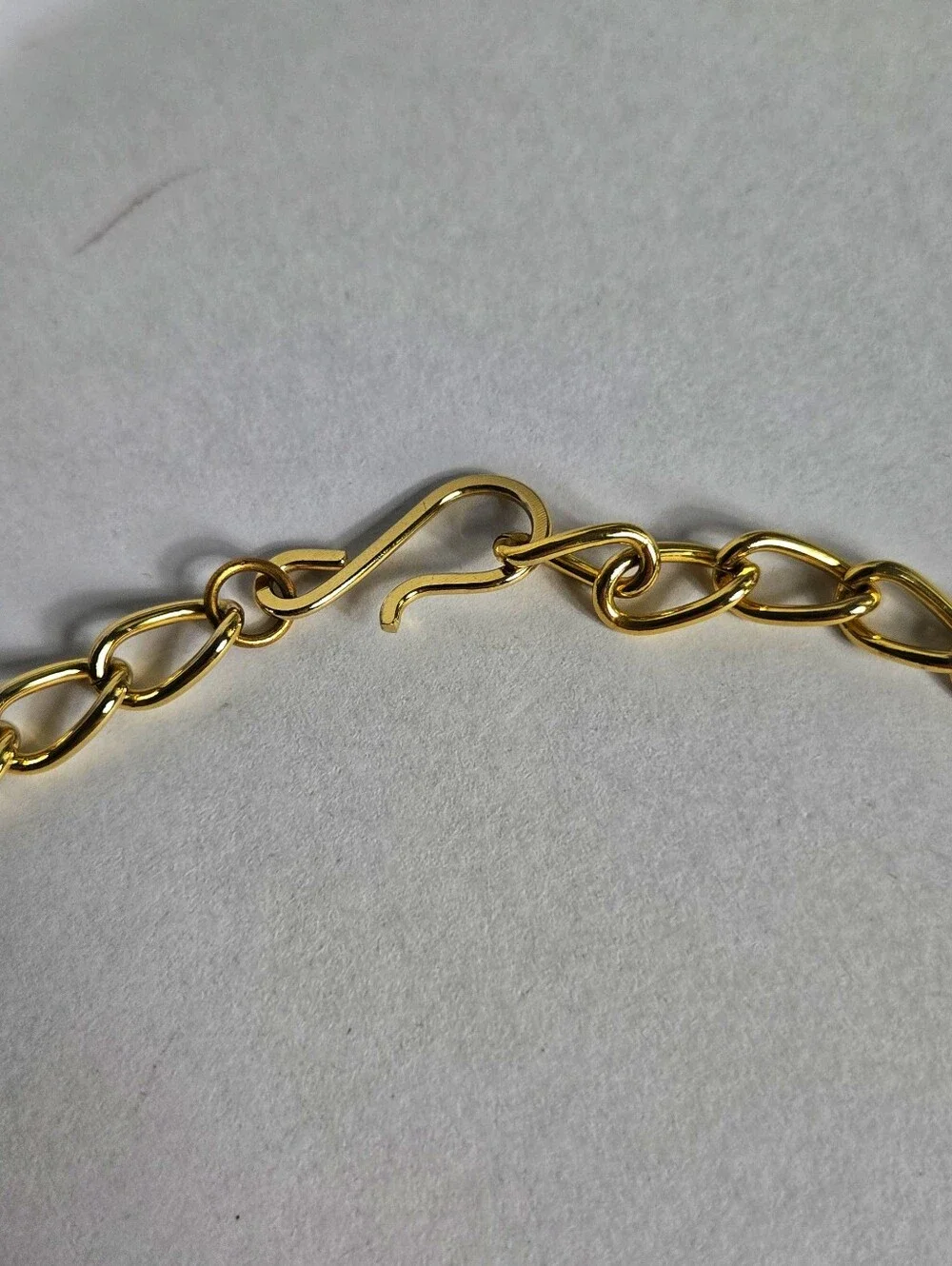 Vintage Gold Leaf-Link Necklace - Gold Tone - Picture 6 of 12